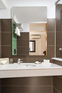 Lato Annex Boutique Rooms - 3