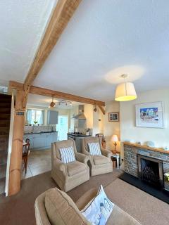 St Christopher's Cottage - 7