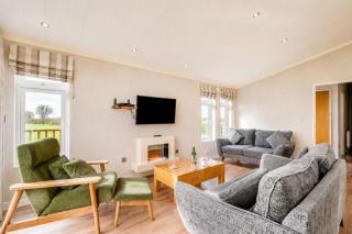 Primrose 3 bed - Orchid - Eye - 2