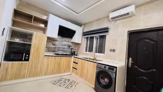 Applewood - 5