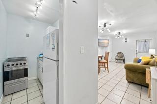 Cozy Cottage at the Beach 1104 - 3