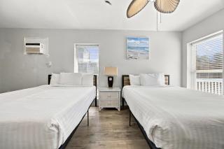 Cozy Cottage at the Beach 1104 - 1