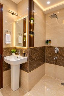 Hotel Smart Plaza Near IGI Delhi Airport - 5