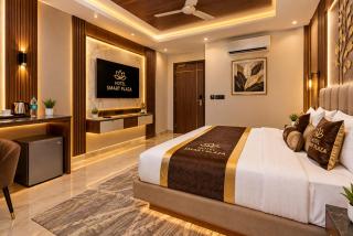 Hotel Smart Plaza Near IGI Delhi Airport - 1