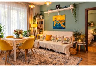 Creative Urban Retreat -1-Bedroom with Workspace - 0
