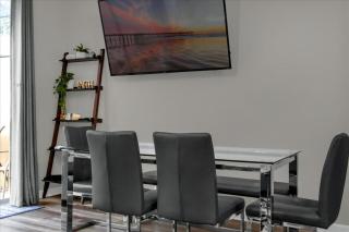 Family Townhouse 3 Bd3 Bawindsor Hills - 7680 Fs - 3