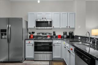 Family Townhouse 3 Bd3 Bawindsor Hills - 7680 Fs - 1