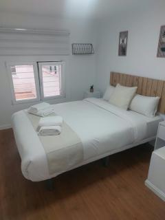 Urban Serenity Apartment - 5