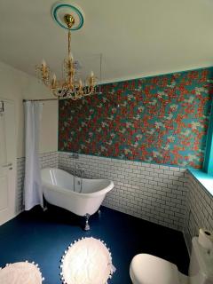 Great Art Nouveau room with parking - 8