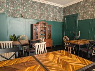Great Art Nouveau room with parking - 2
