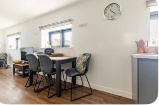 No5 at 53 - 2 bed apartment in Leek, Staffs Peak District - 4