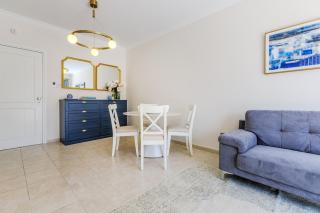 The Seaside House by NATIA HOME - 8