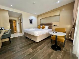 The pharaoh's hotel - 8