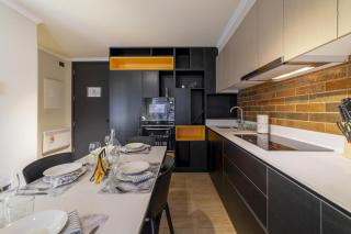 City escape in the center of Providencia - 7