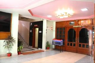 Hotel Utsav Deluxe - 3
