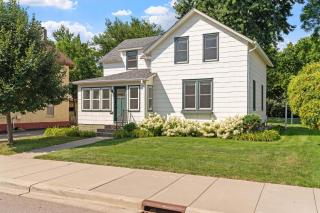 Chaska Charmer - 6