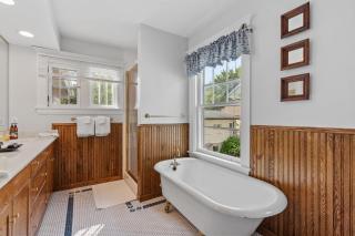 Harriet House - 6