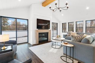Wayzata Cove - 5