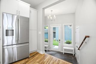 Lakefront Luxury - 2