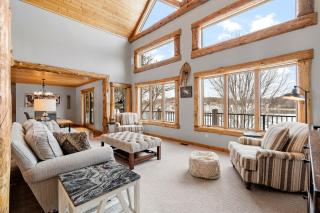 Maple Lake Chalet - 0