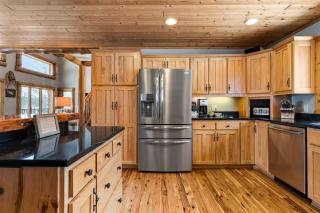 Maple Lake Chalet - 3