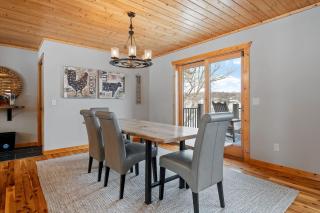 Maple Lake Chalet - 1