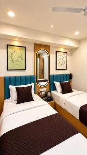 The Estrela Hotel By Castle Crown - 8