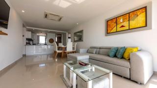 Sea View and Historic Center “Morros City” 2BR - 4