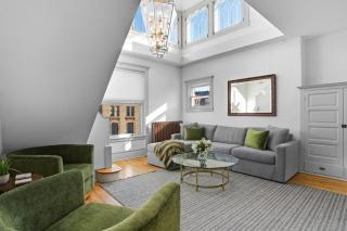 The Lyon House at Loring Park - 0
