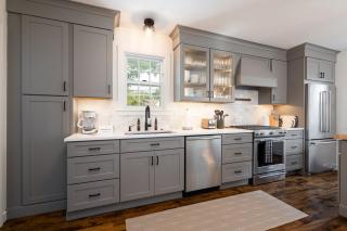 Shoreline Villa - 4