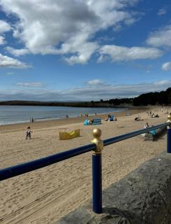 The Town House Barry Island & Cardiff - 4