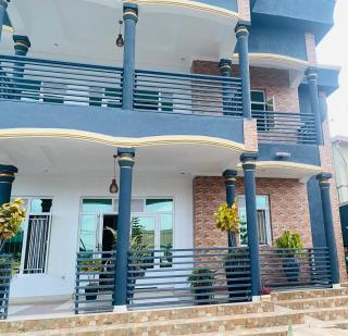 Stunning and serene 6 bedrooms villa with pool, jaccuzi and a beautiful view in a wonderful neighborhood - 9