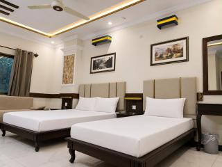 Cozy Family Guest House - 9