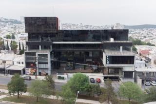 Magnus Loft Cama King San Jeronimo Estacionamiento - 1
