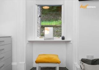 Albert Road - 7