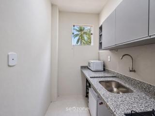 Apto. Bem localizado na Pituba AZS0201 - 8