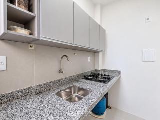 Apto. Bem localizado na Pituba AZS0201 - 3