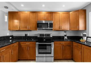 Summer Days Fun - Renovated TownHome by Disney! - 2