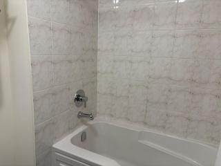 Luxury 4BR Home, Steps to Lake Ontario, 2-Car Parking - 1