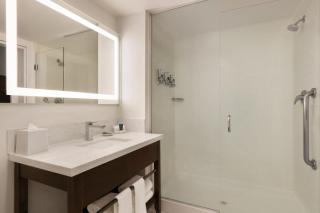 Four Points by Sheraton Sacramento Airport - 3