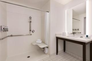 Four Points by Sheraton Sacramento Airport - 2