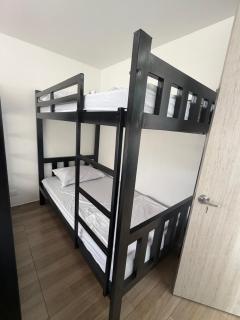 Elegante Apartamento de Lujo con vista al amanecer - 4