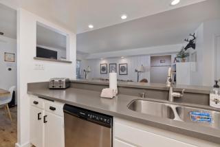 Central Mammoth Gem! 2BR2BA in Epic Location! - 2