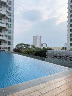 Cozy 1 Br Condo Unit 7th Floor Abreeza Place T2 - 9