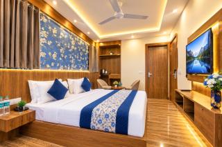 The Premum Rosewood Suites Hotel Near Delhi International Airport - Nova Deli - 1