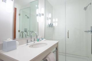 Four Points by Sheraton Saskatoon - 4