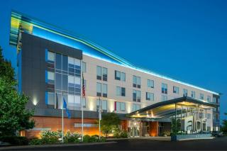 Aloft by Marriott Green Bay - 9