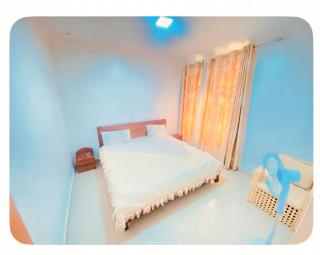 Stunning and serene 6 bedrooms villa with pool, jaccuzi and a beautiful view in a wonderful neighborhood - 2