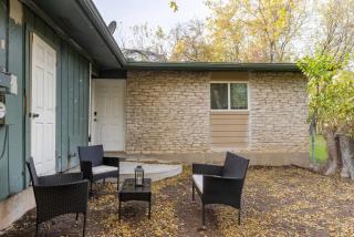 The Perfect Little Getaway-Newly Remodeled Gem - 2