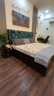 Luxe Retreat - 4